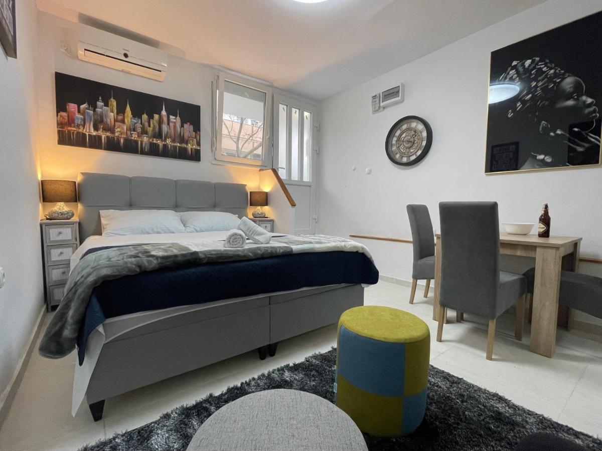 Old Town Bridge Apartment Zadar Exterior photo